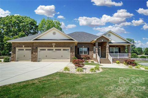 111 Tall Fern Loop sold home in Highland Ridge, Mooresville, NC