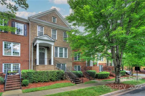 823 Granby Drive 44