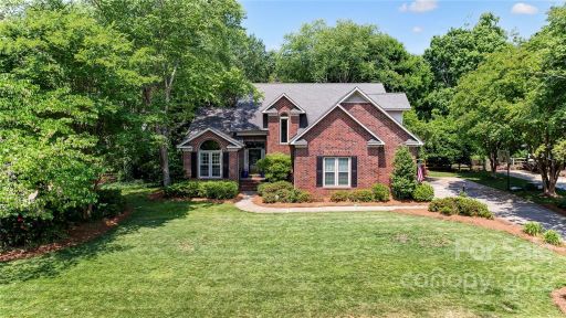 8815 Taunton Drive
