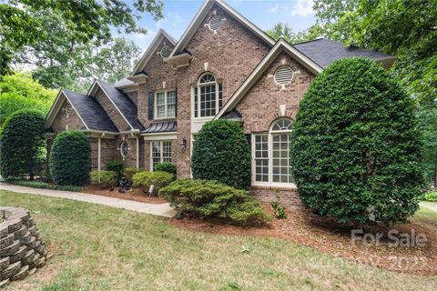 5810 Silchester Lane