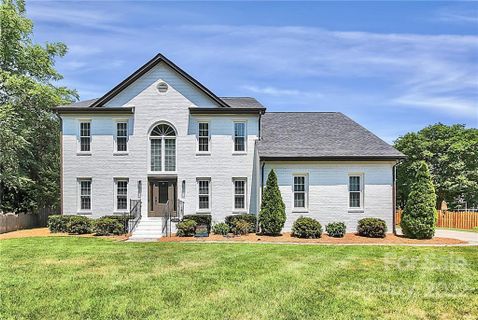 6704 Thurmont Court