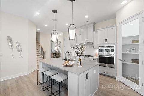18018 Grey Mossrun Drive 352