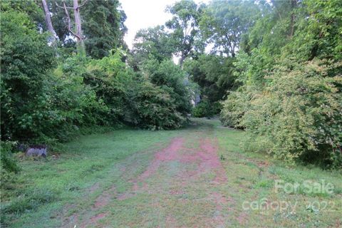 601 Hollis Road
