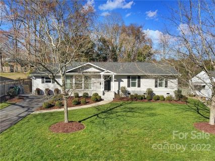 1011 Montford Drive