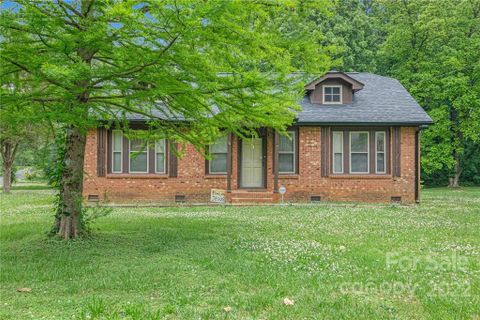 4401 Lake Road