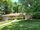 565 Overhill Drive sold home in Hendersonville, SC