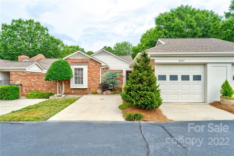 2421 Quail Lake Drive