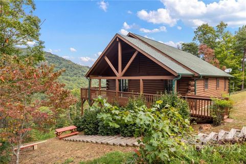445 Mountain Lookout Drive