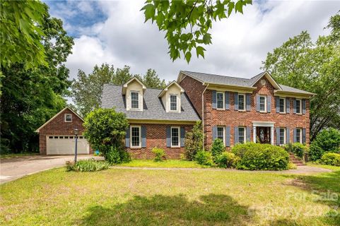 8158 Camelot Drive