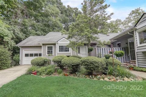1 Llama Vista Court sold home in Llama Vista, Black Mountain, NC
