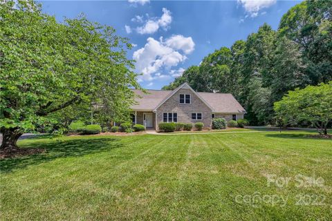 117 Saint Johns Drive sold home in St Johns Woods, Salisbury, NC