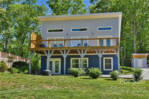43 South Slope Lane sold home in Jacks Mountain Preserve, Old Fort, NC