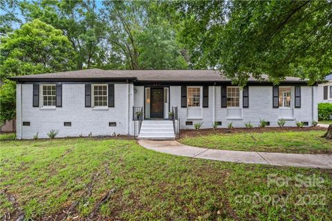 2411 Knickerbocker Drive