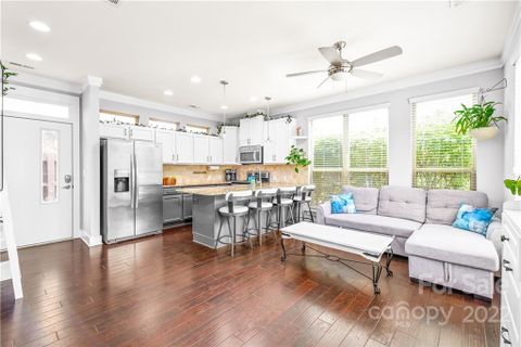Previously sold for $380,000