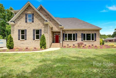 1025 Maremont Court sold home in Providence Woods South, Weddington, NC