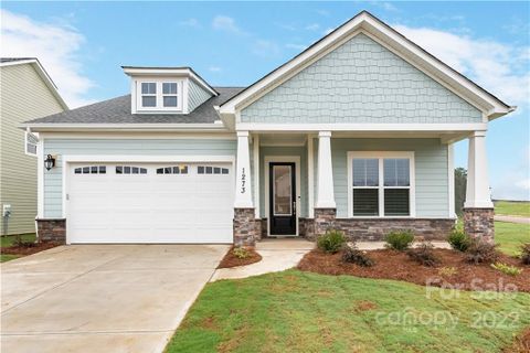 1407 Cedardale Lane 25