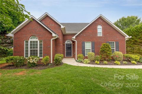 2416 River Chase Drive