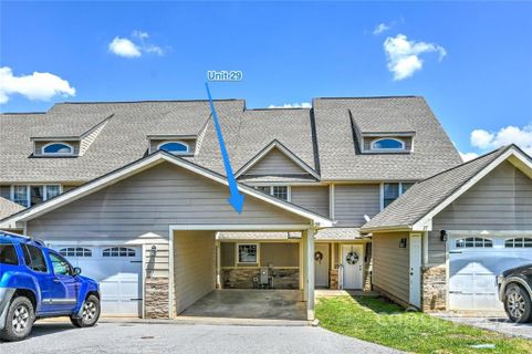 Previously sold for $355,000