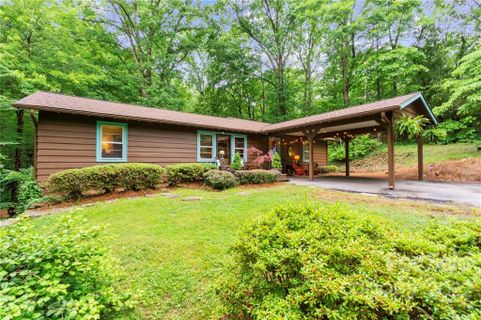 132 Forest Lane