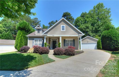9909 Adelie Court
