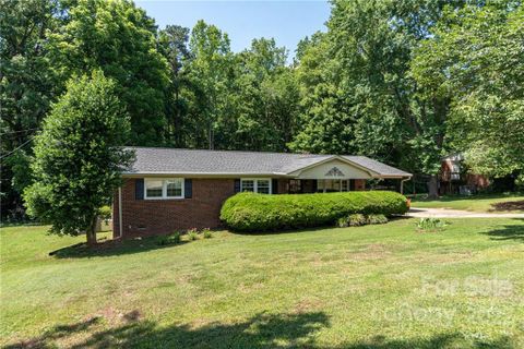 Previously sold for $275,000