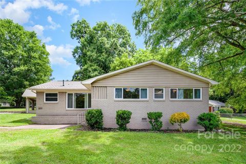 4211 Seaforth Drive
