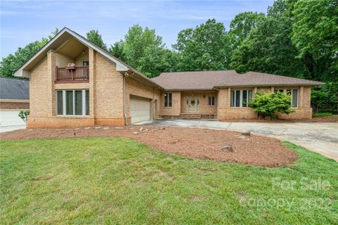 5737 Maylandia Road