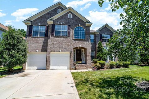 1019 Grayscroft Drive