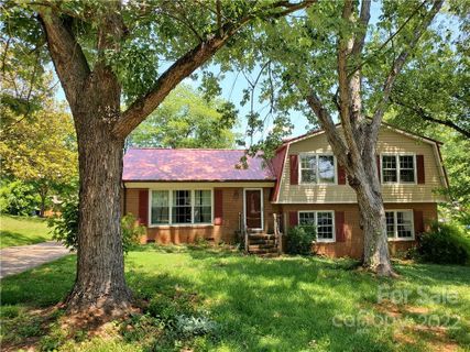 Previously sold for $271,000