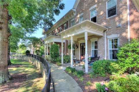 Previously sold for $570,000