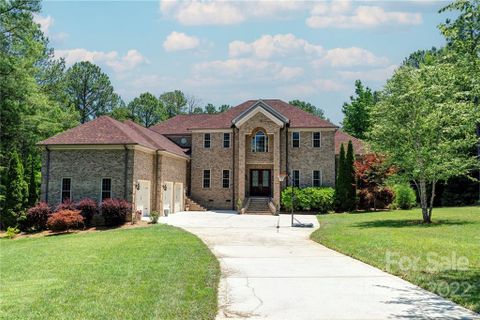 2035 Sugar Pond Court