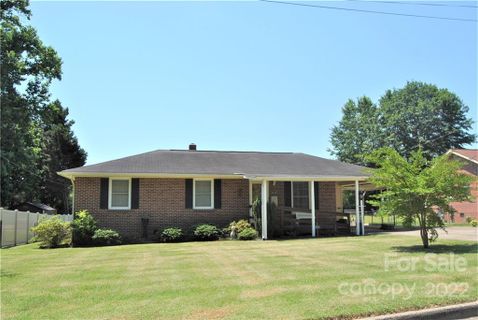 2207 Parkdale Avenue sold home in Pinecrest, Gastonia, NC