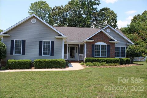 1519 Crowders Woods Drive