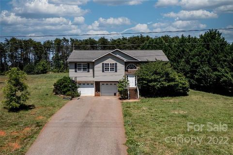 3301 47th Avenue Place sold home in Catawba Forest, Hickory, NC