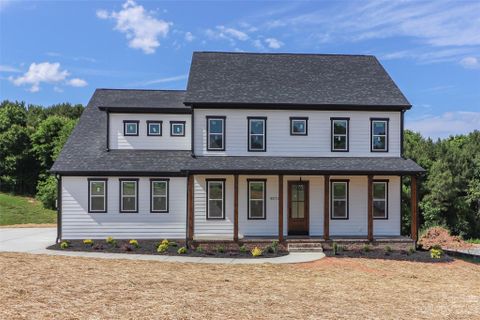 8072 Cypress Street sold home in Cypress Farms, Sherrills Ford, NC