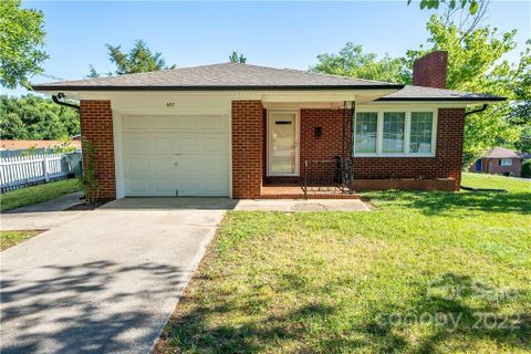 807 Avondale Avenue sold home in Crestview, Albemarle, NC