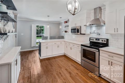 6605 Paloverde Lane