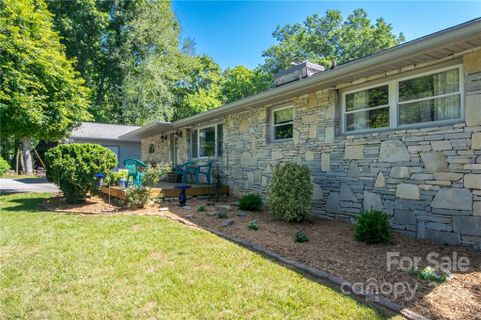 1437 Island Ford Road sold home in Pleasant Hills, Brevard, NC