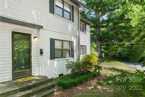 615 Biltmore Avenue O-5