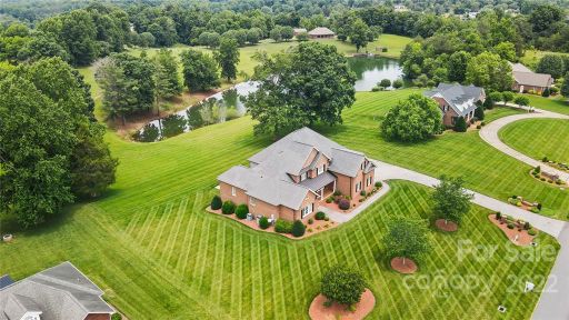137 Twin Lakes Drive sold home in Fort Dobbs Farms, Statesville, NC