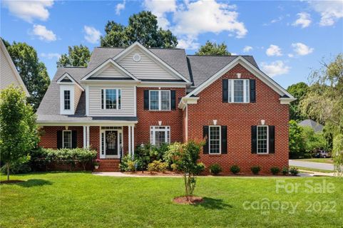 Previously sold for $705,000