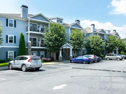 100 Vista Lake Drive 003