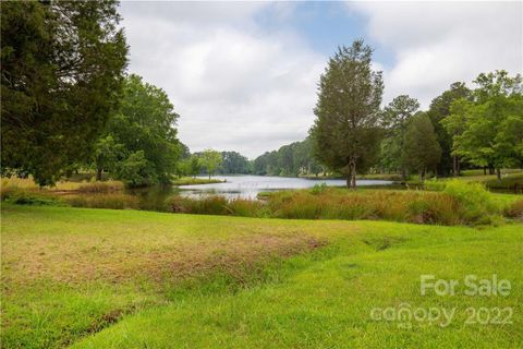 1076 Pineview Lakes Road sold home in Pineview Lakes, Chester, SC