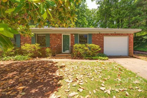14 W Maple Drive sold home in Rolling Green, Asheville, NC