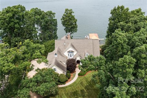 172 Pinnacle Lane