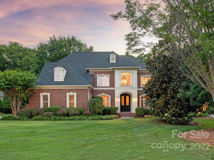 102 Montrose Drive
