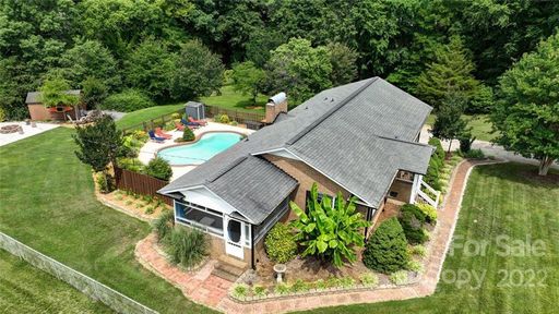 115 Carderock Court