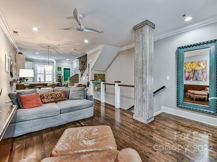 100 Laurel Avenue 107