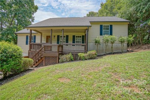 930 Marshall Drive sold home in Jackson Heights, Concord, NC