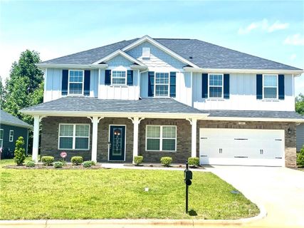 111 Bunker Hill Lane